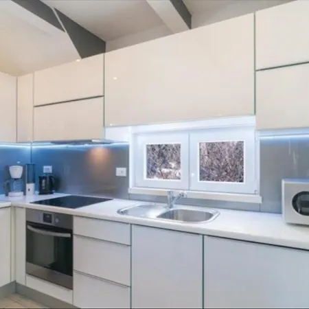 Apartament Bika Omiš Zewnętrze zdjęcie