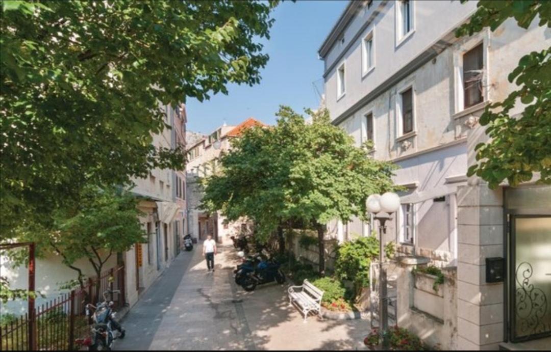 Apartment Bika Omis